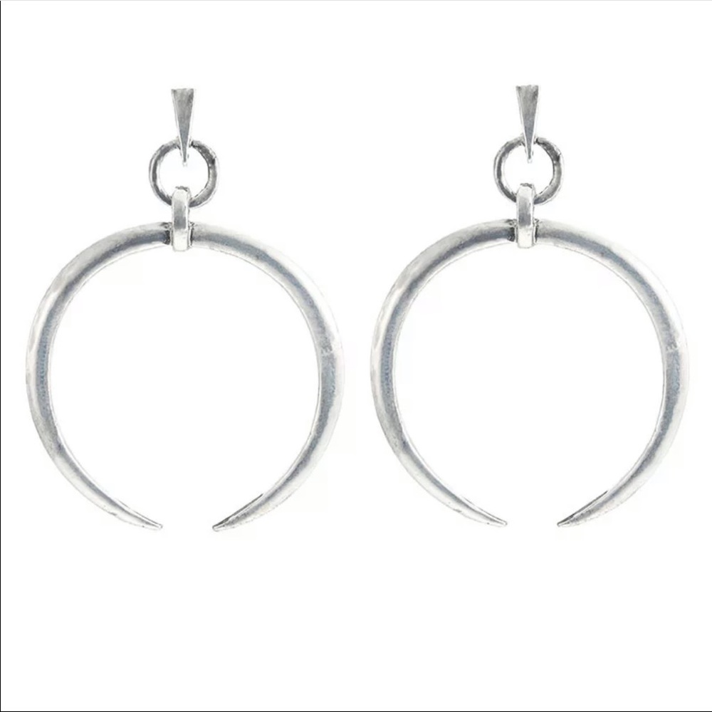 • Ingrid • Boho Moon Antique Style Earrings - Picture 5 of 7